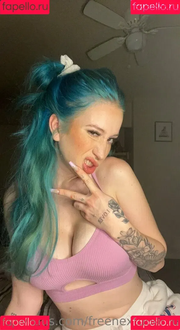 freenextdoornova Onlyfans Photo Gallery 