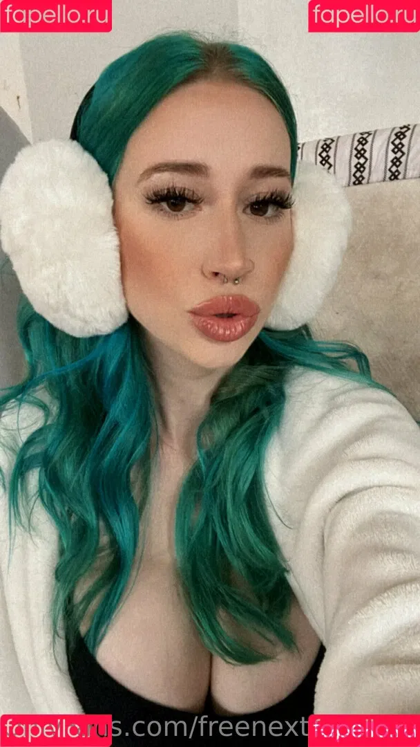 freenextdoornova Onlyfans Photo Gallery 