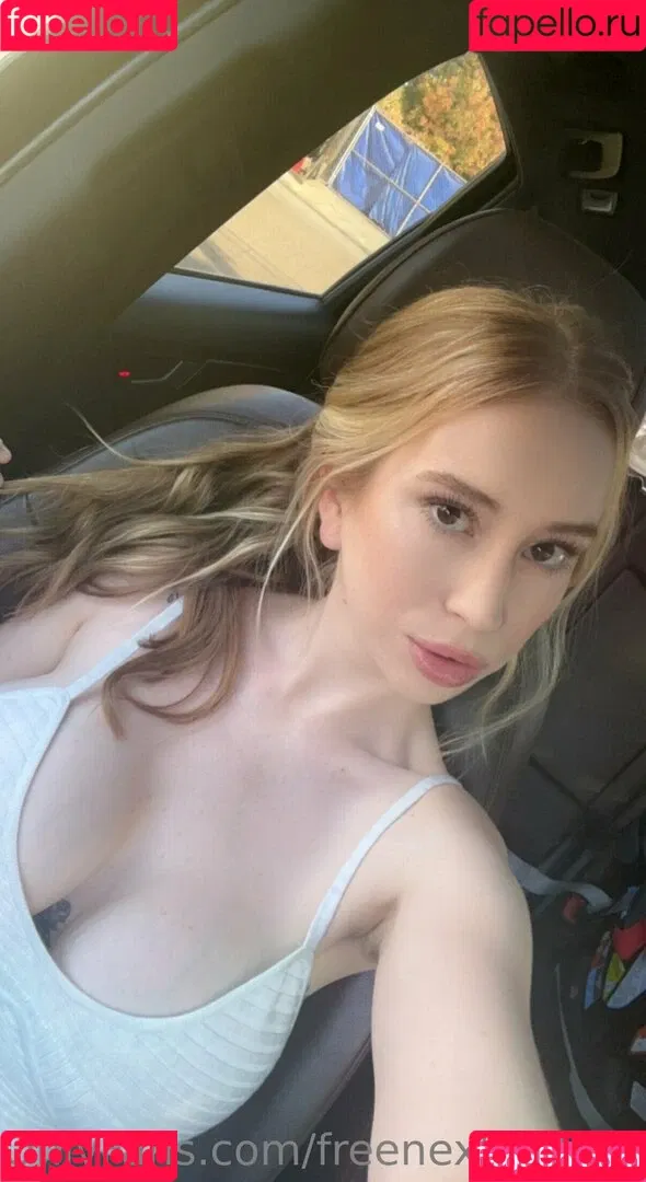 freenextdoornova Onlyfans Photo Gallery 