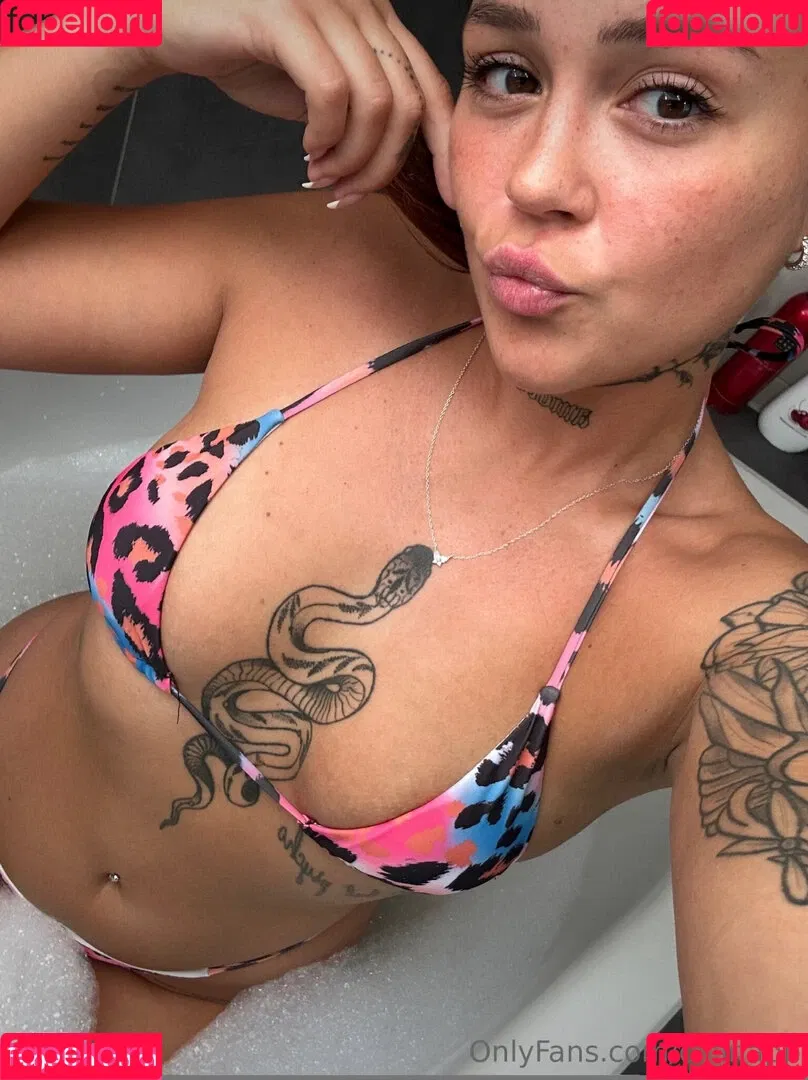 Celina Pop Onlyfans Photo Gallery 
