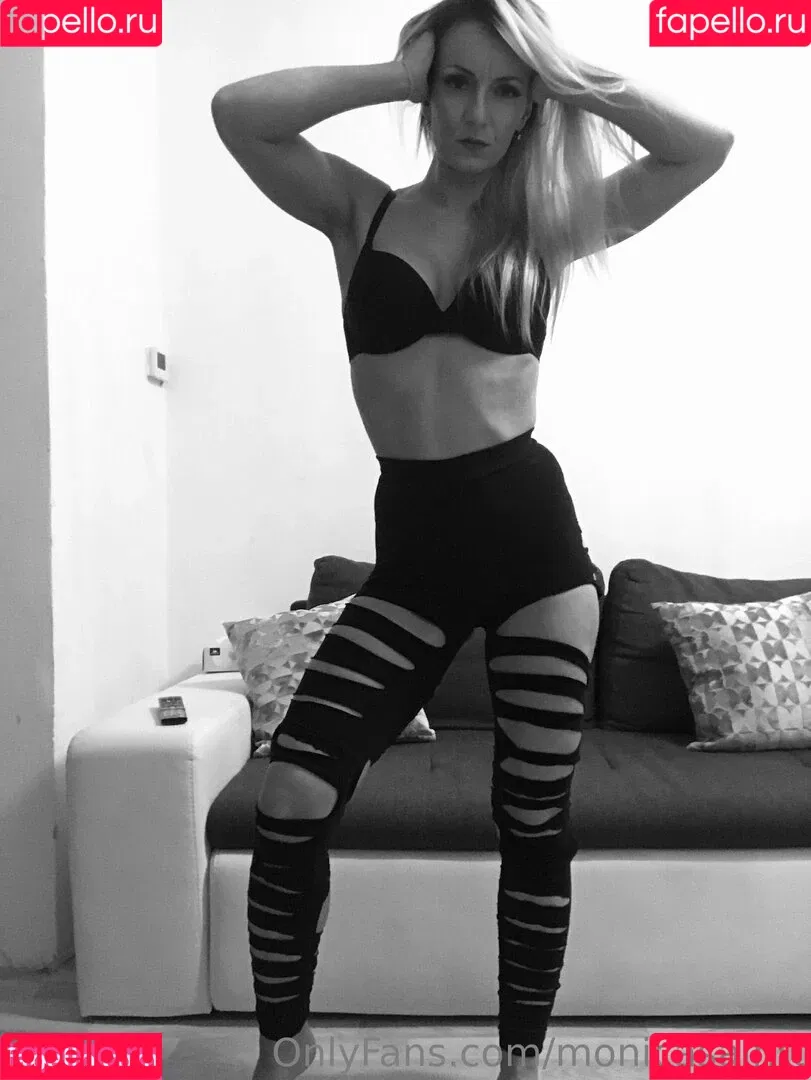monicasaintt Onlyfans Photo Gallery 