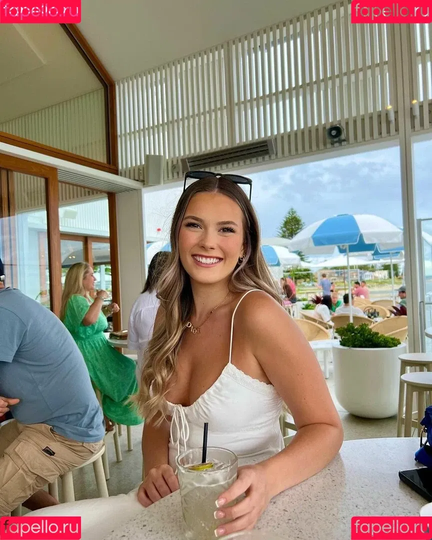 Paige Cooper Onlyfans Photo Gallery 