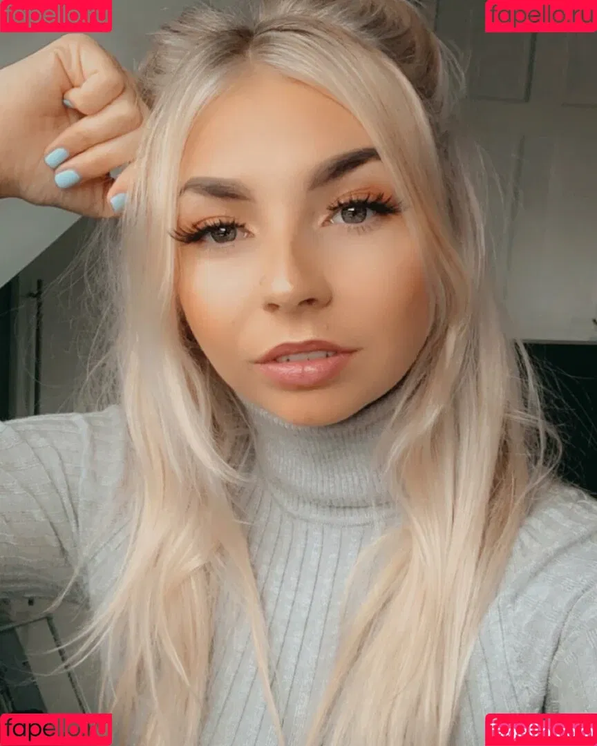 Luce M Onlyfans Photo Gallery 