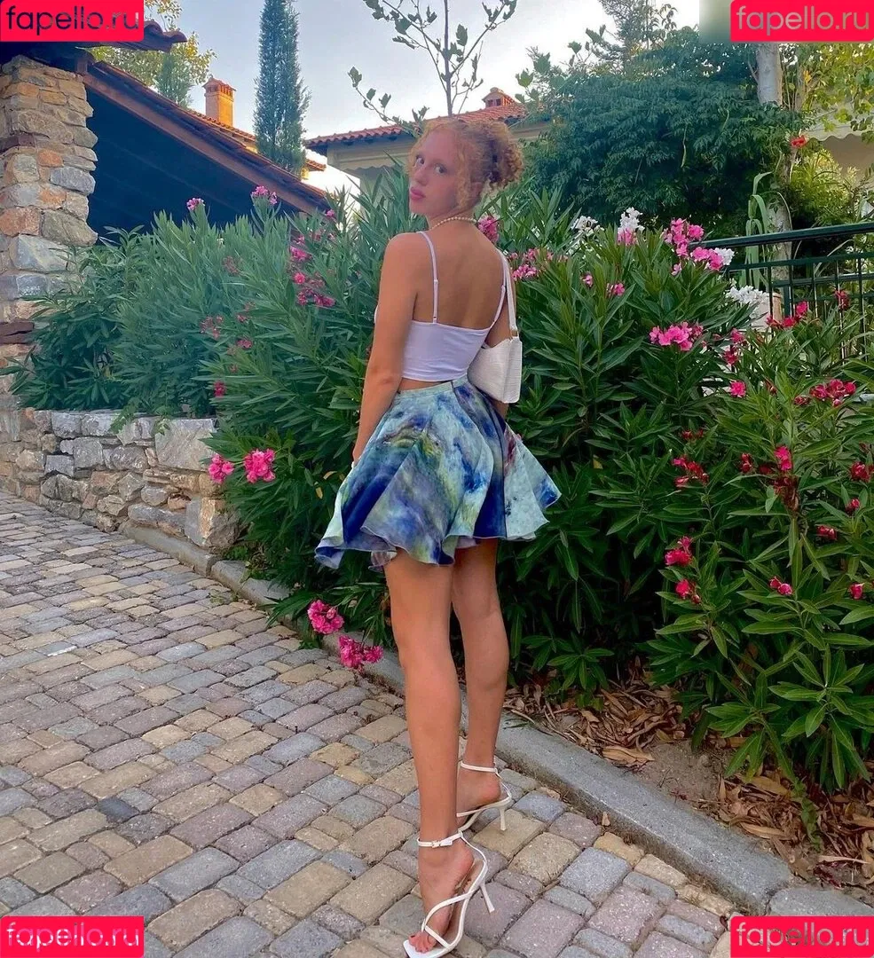 Anna Ermakova Onlyfans Photo Gallery 