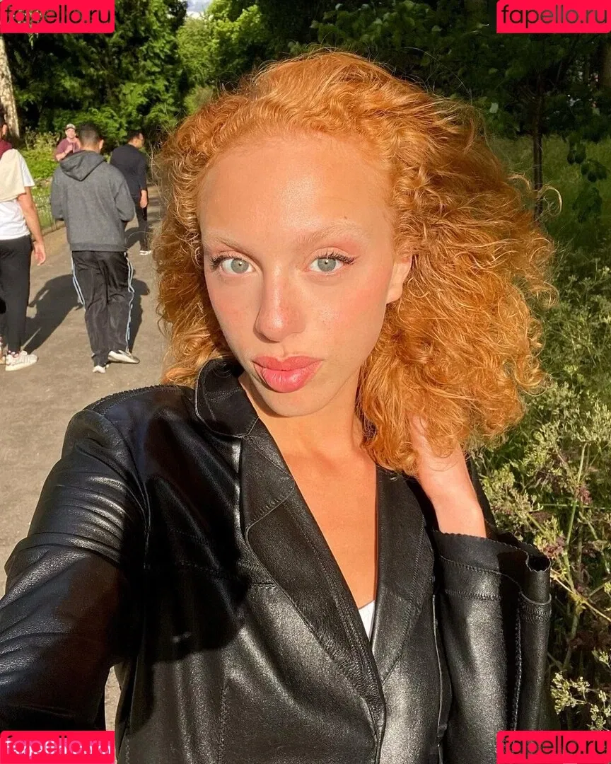 Anna Ermakova Onlyfans Photo Gallery 
