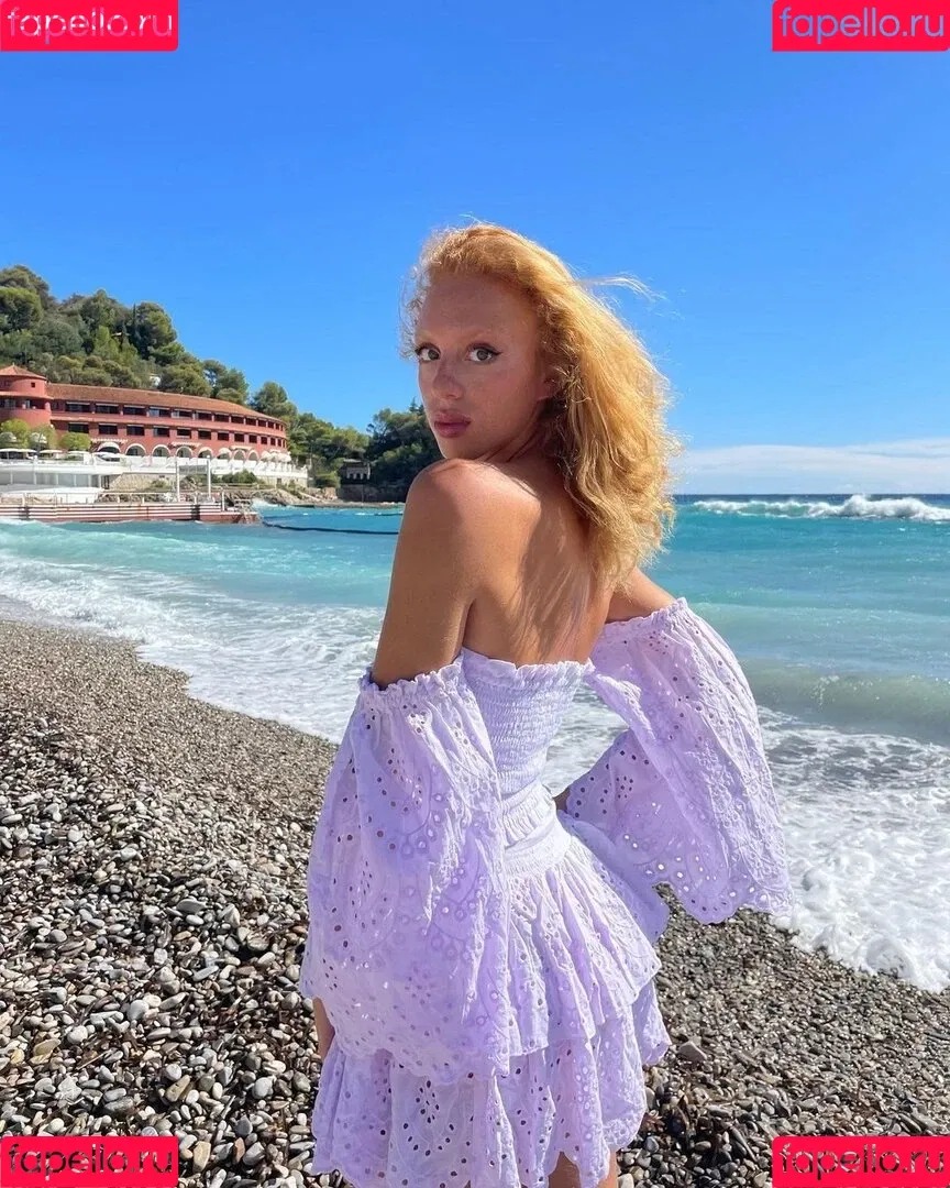 Anna Ermakova Onlyfans Photo Gallery 