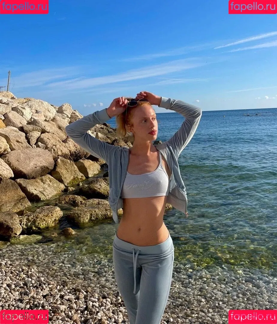 Anna Ermakova Onlyfans Photo Gallery 