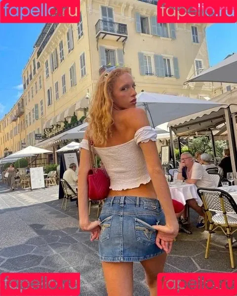 Anna Ermakova Onlyfans Photo Gallery 