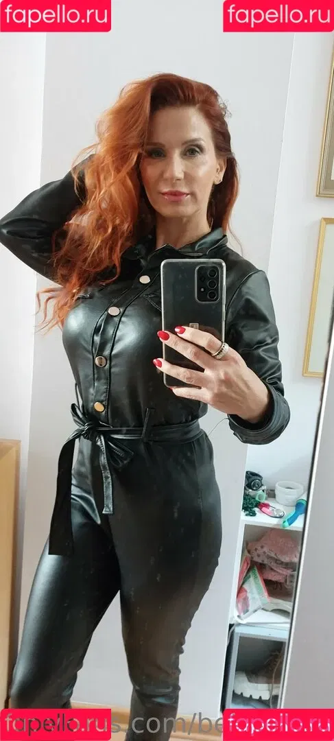 bettieballhaus Onlyfans Photo Gallery 