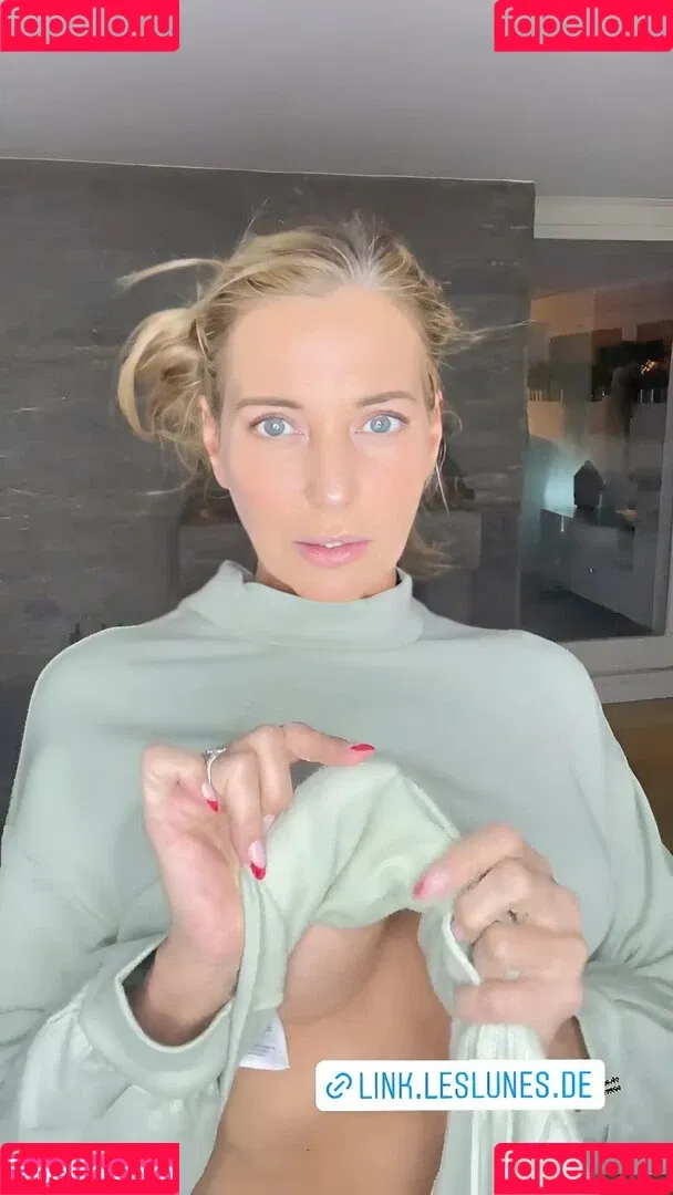Giulia Siegel Onlyfans Photo Gallery 