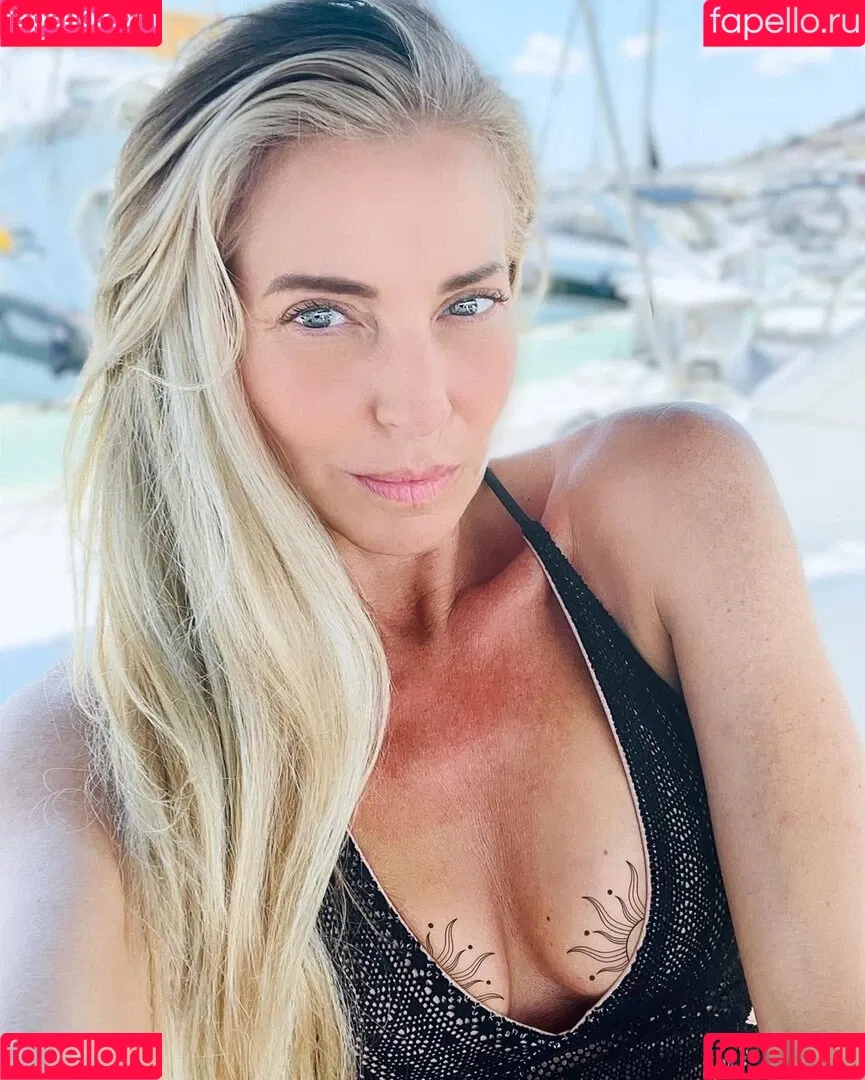 Giulia Siegel Onlyfans Photo Gallery 