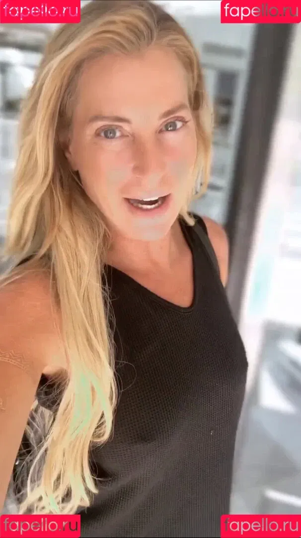 Giulia Siegel Onlyfans Photo Gallery 
