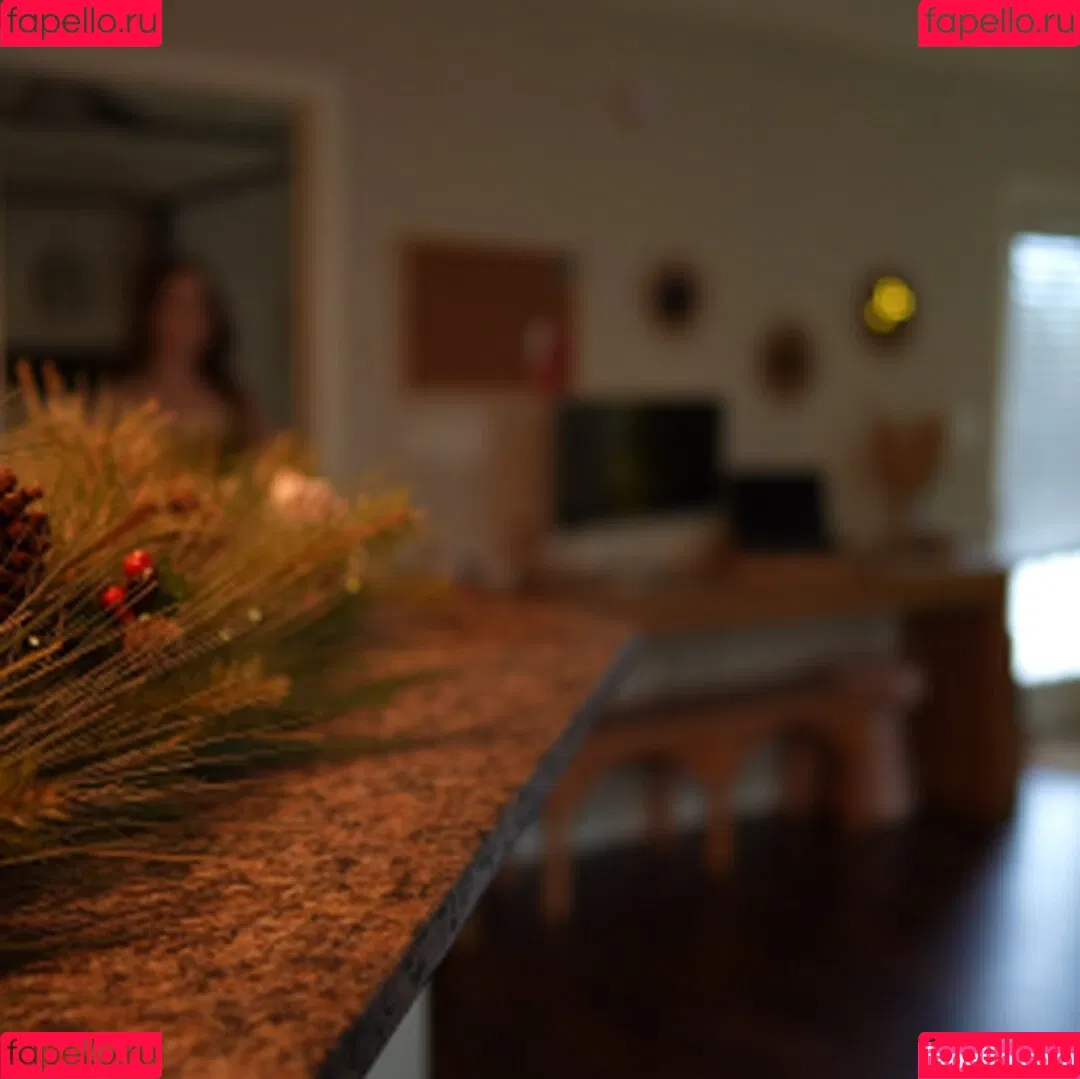 musemered Onlyfans Photo Gallery 