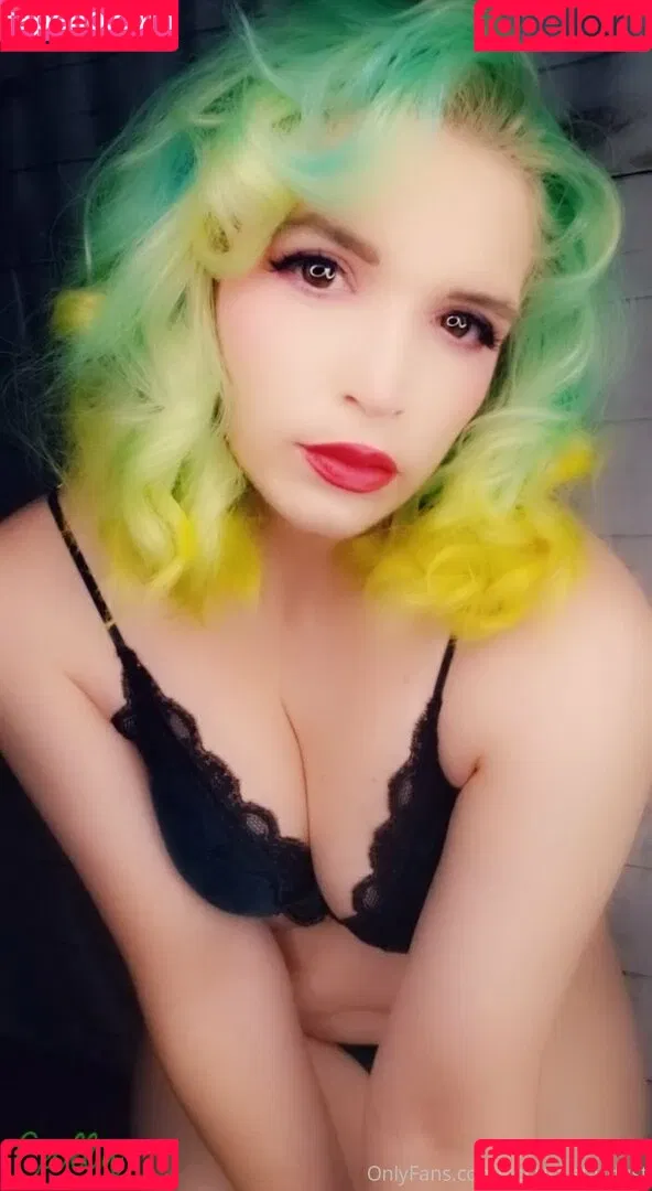 Cecillia Stardust Onlyfans Photo Gallery 