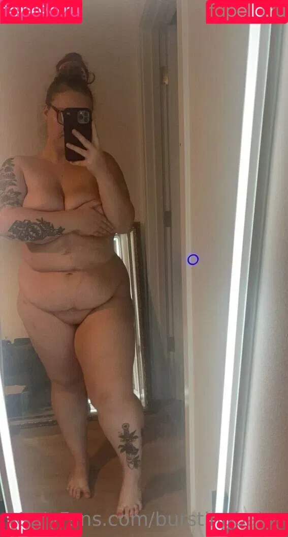 burstingbabe Onlyfans Photo Gallery 