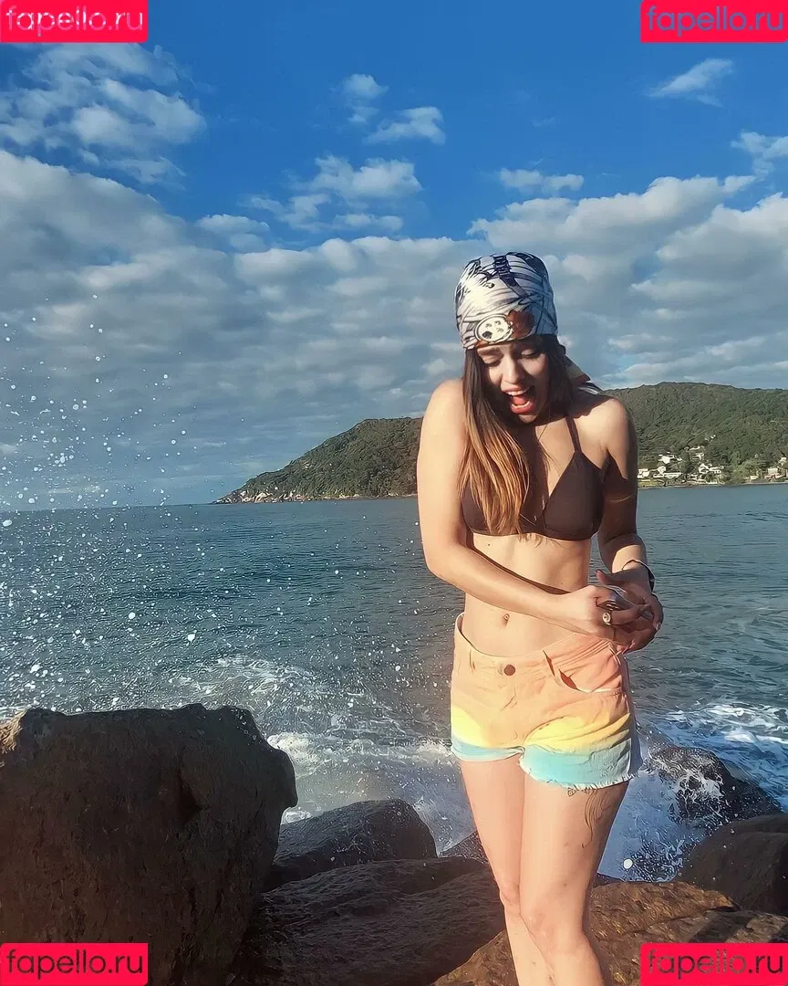 Melanie Ott Onlyfans Photo Gallery 