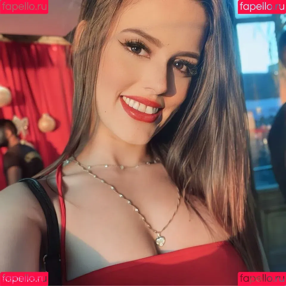 Melanie Ott Onlyfans Photo Gallery 