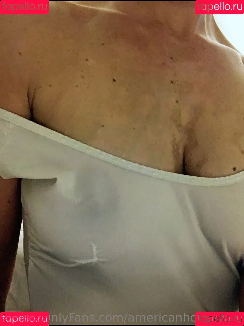 americanhousewife Onlyfans Photo Gallery 