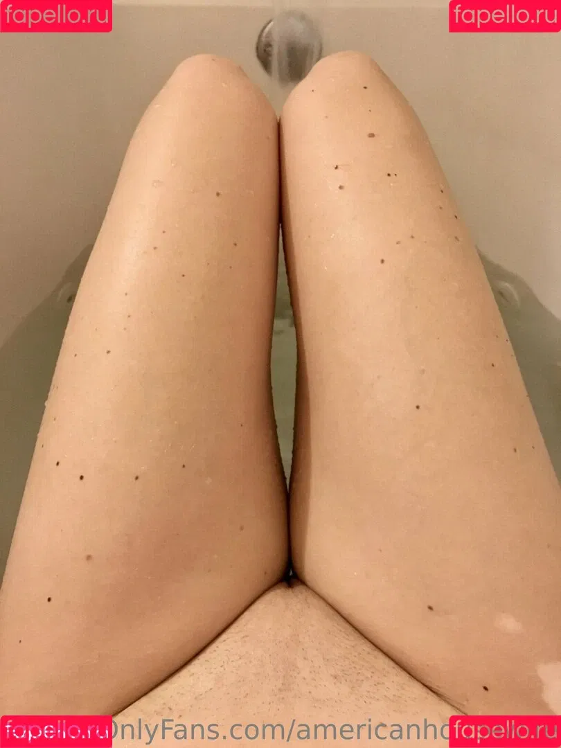 americanhousewife Onlyfans Photo Gallery 