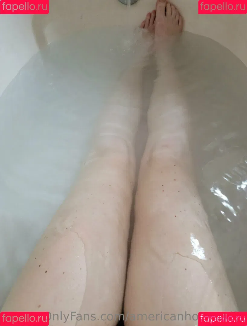 americanhousewife Onlyfans Photo Gallery 