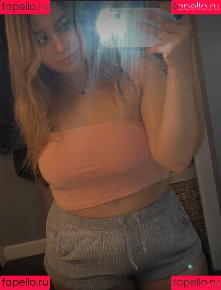 WoahCheyenne Onlyfans Photo Gallery 