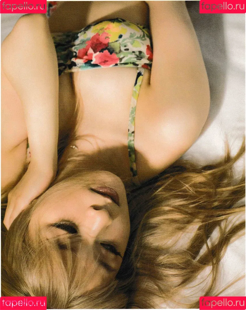 Mizuhashi Mai Onlyfans Photo Gallery 