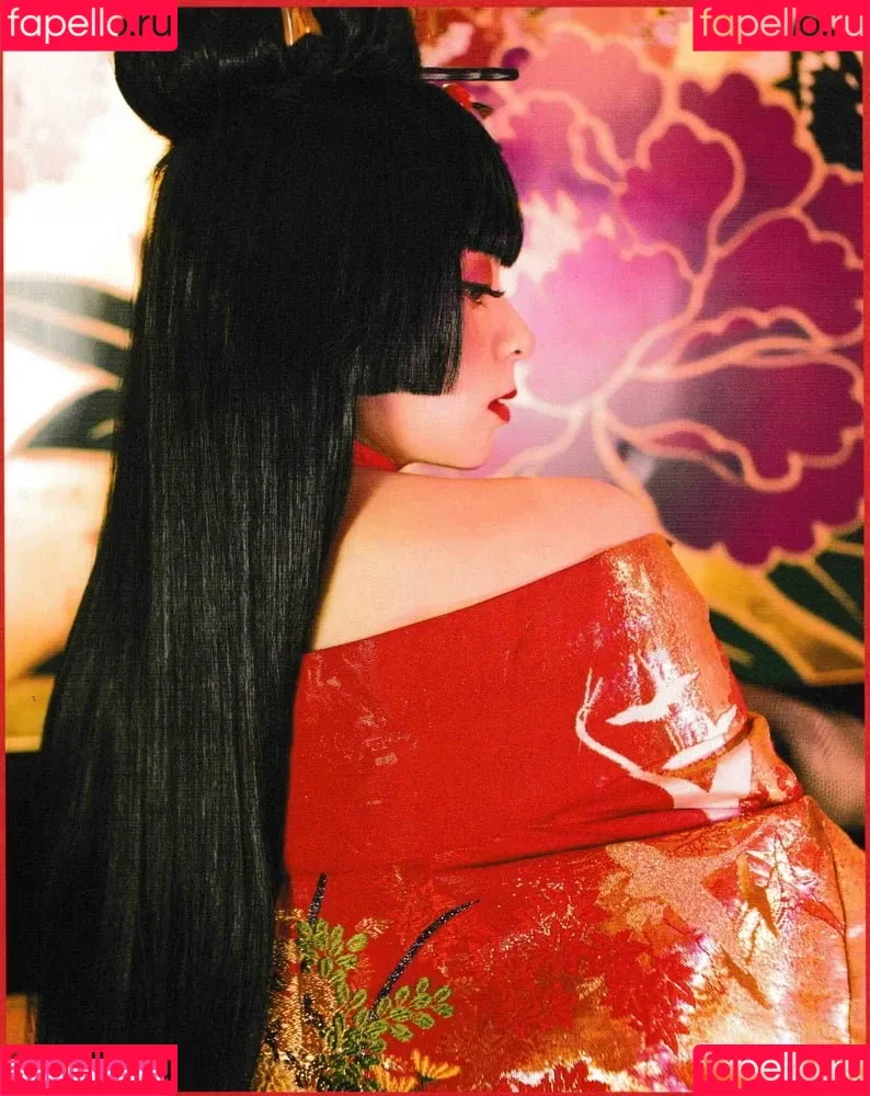 Mizuhashi Mai Onlyfans Photo Gallery 