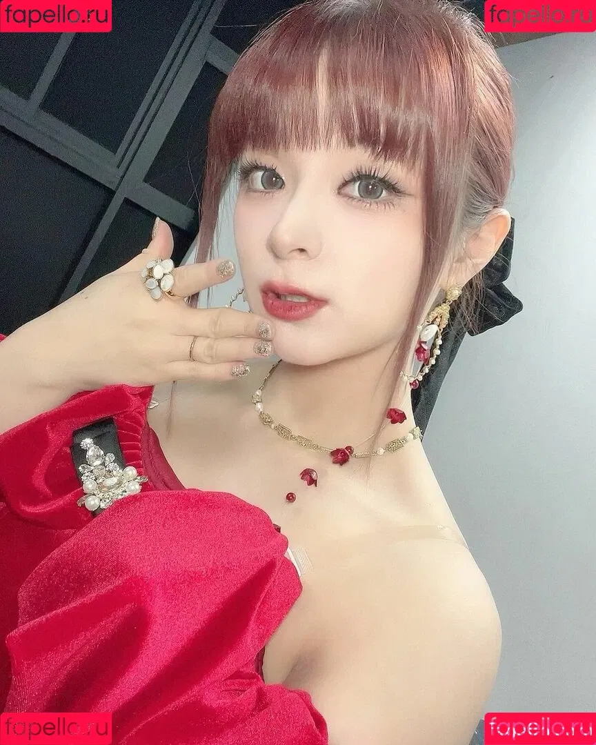 Mizuhashi Mai Onlyfans Photo Gallery 