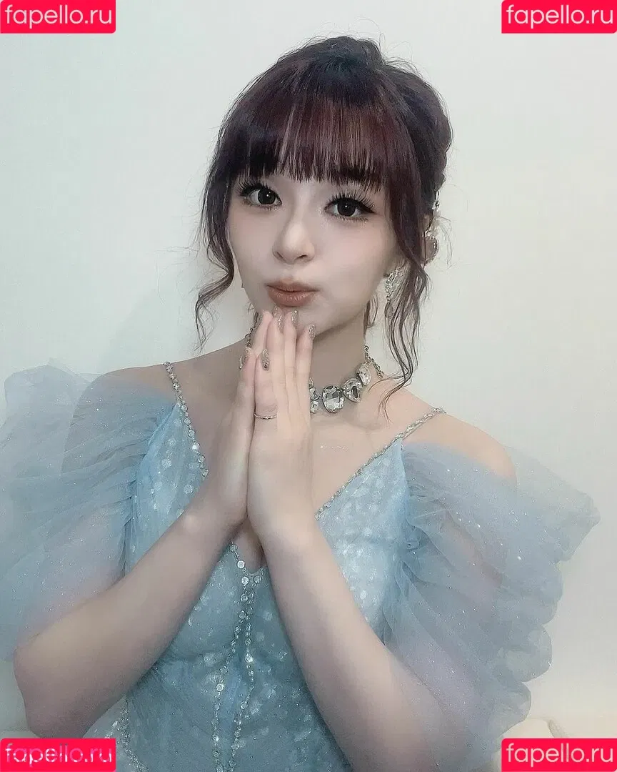 Mizuhashi Mai Onlyfans Photo Gallery 