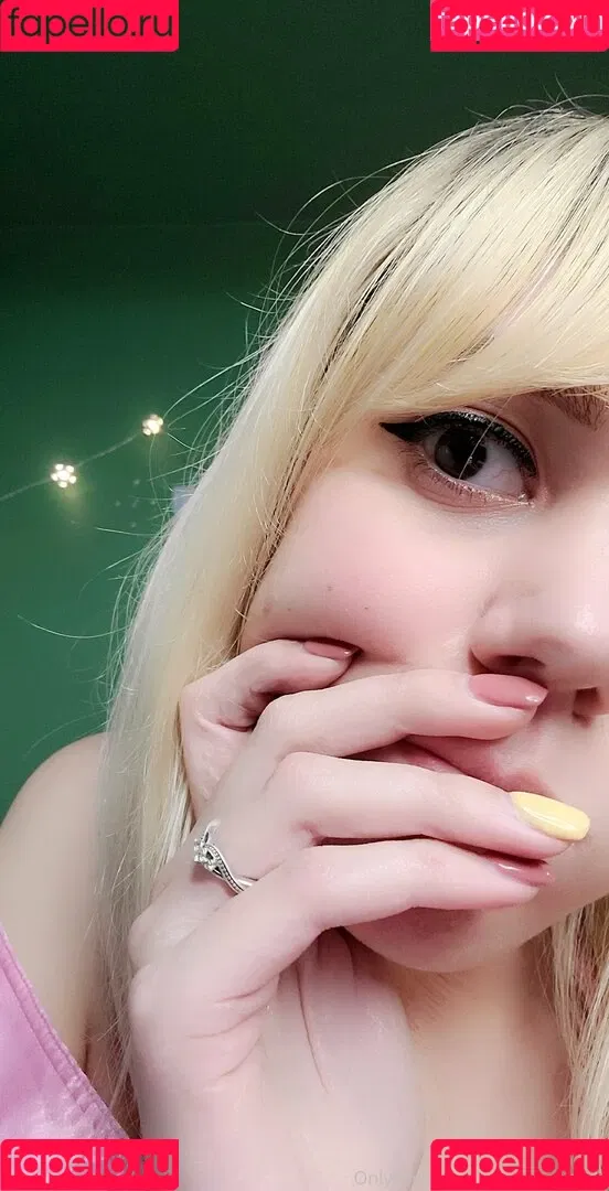 brattty.succubus Onlyfans Photo Gallery 