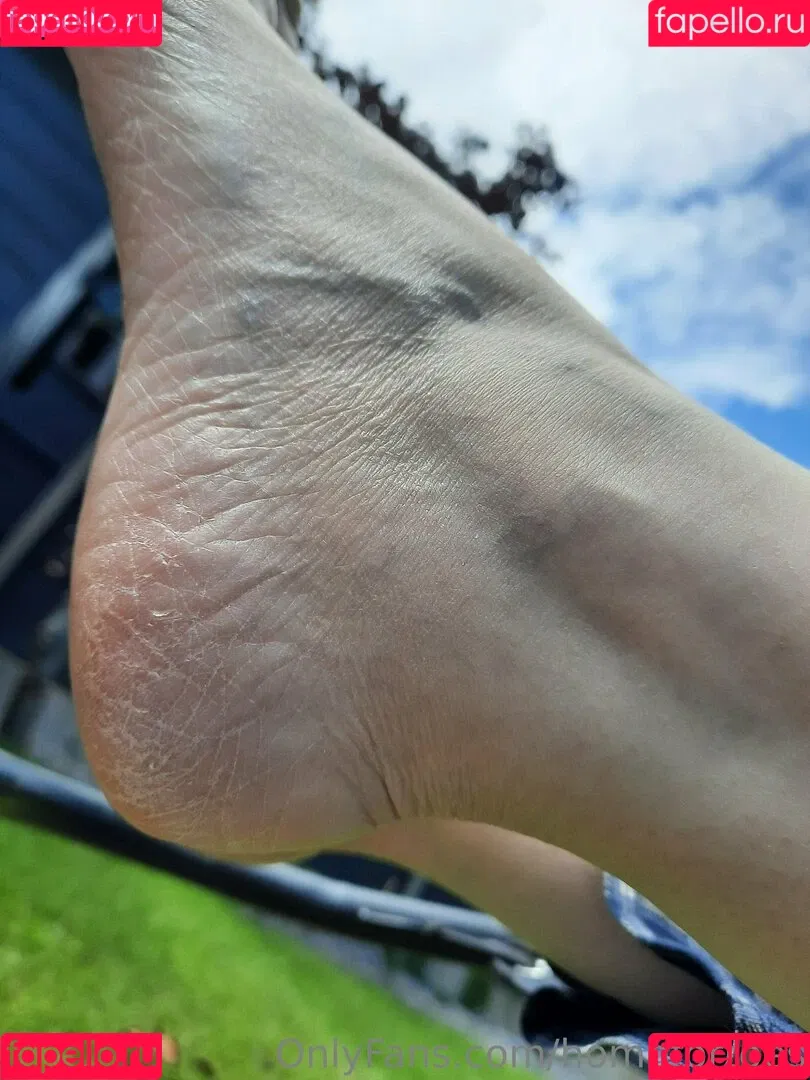 homefortoes Onlyfans Photo Gallery 