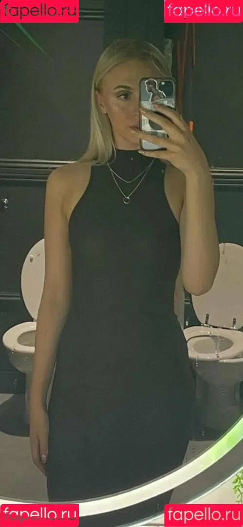 miwallbank Onlyfans Photo Gallery 