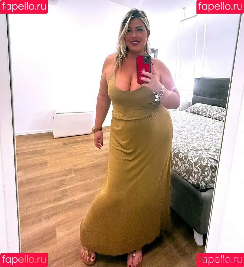 Simona Romano Onlyfans Photo Gallery 