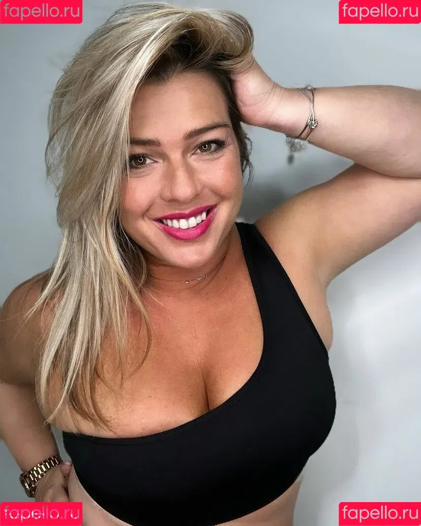 Simona Romano Onlyfans Photo Gallery 