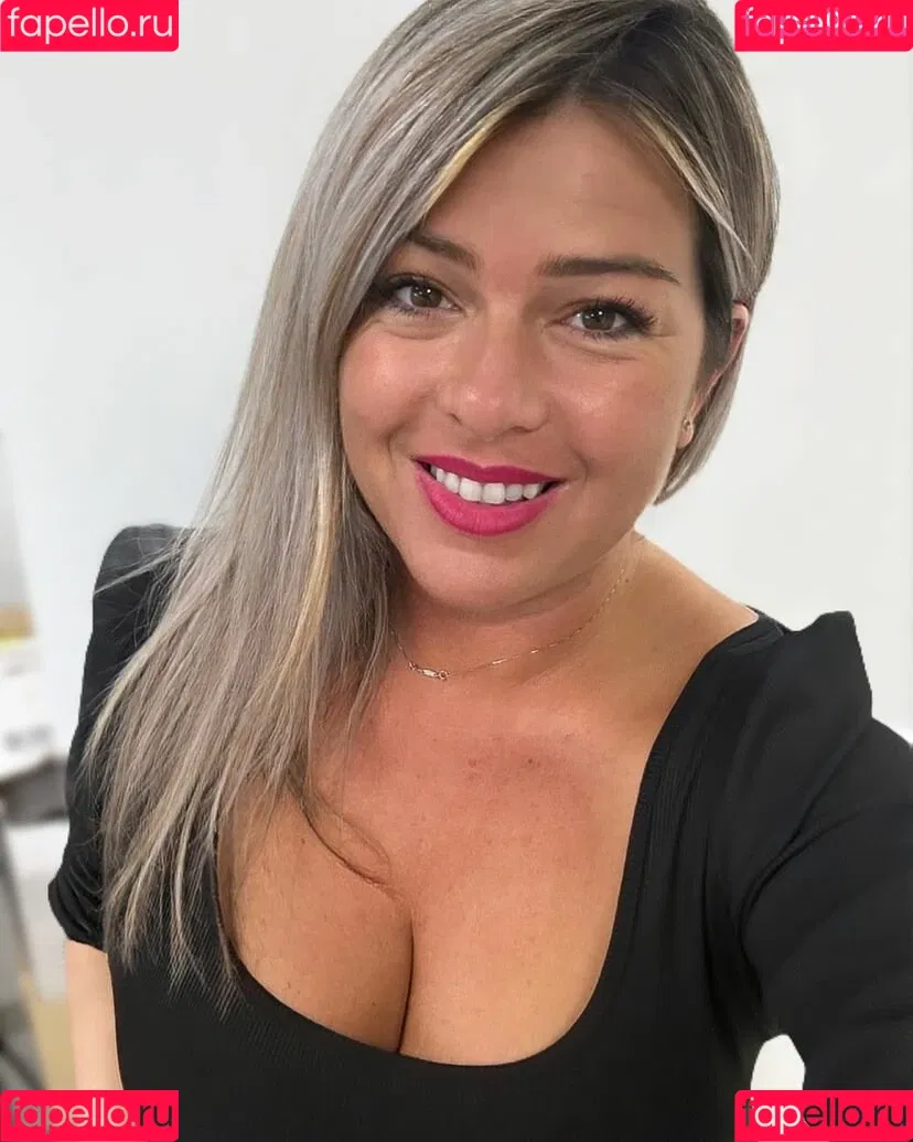 Simona Romano Onlyfans Photo Gallery 