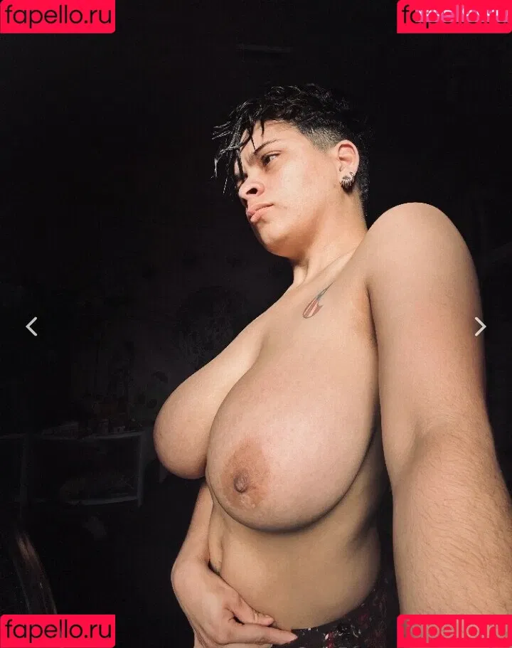 Venuz20 Onlyfans Photo Gallery 