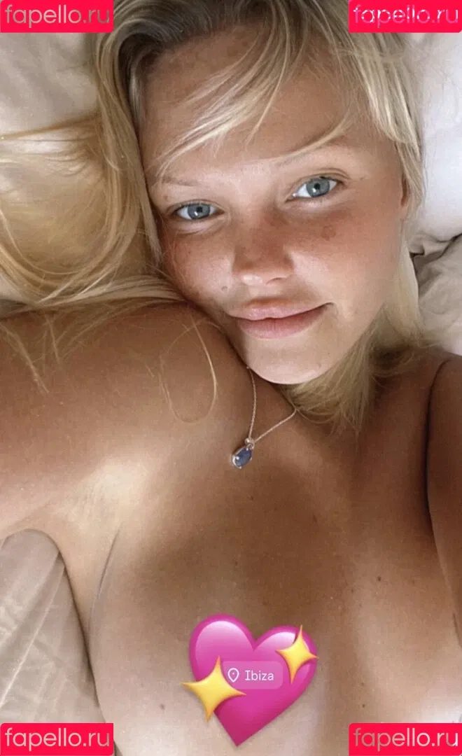 Bonnie Strange Onlyfans Photo Gallery 