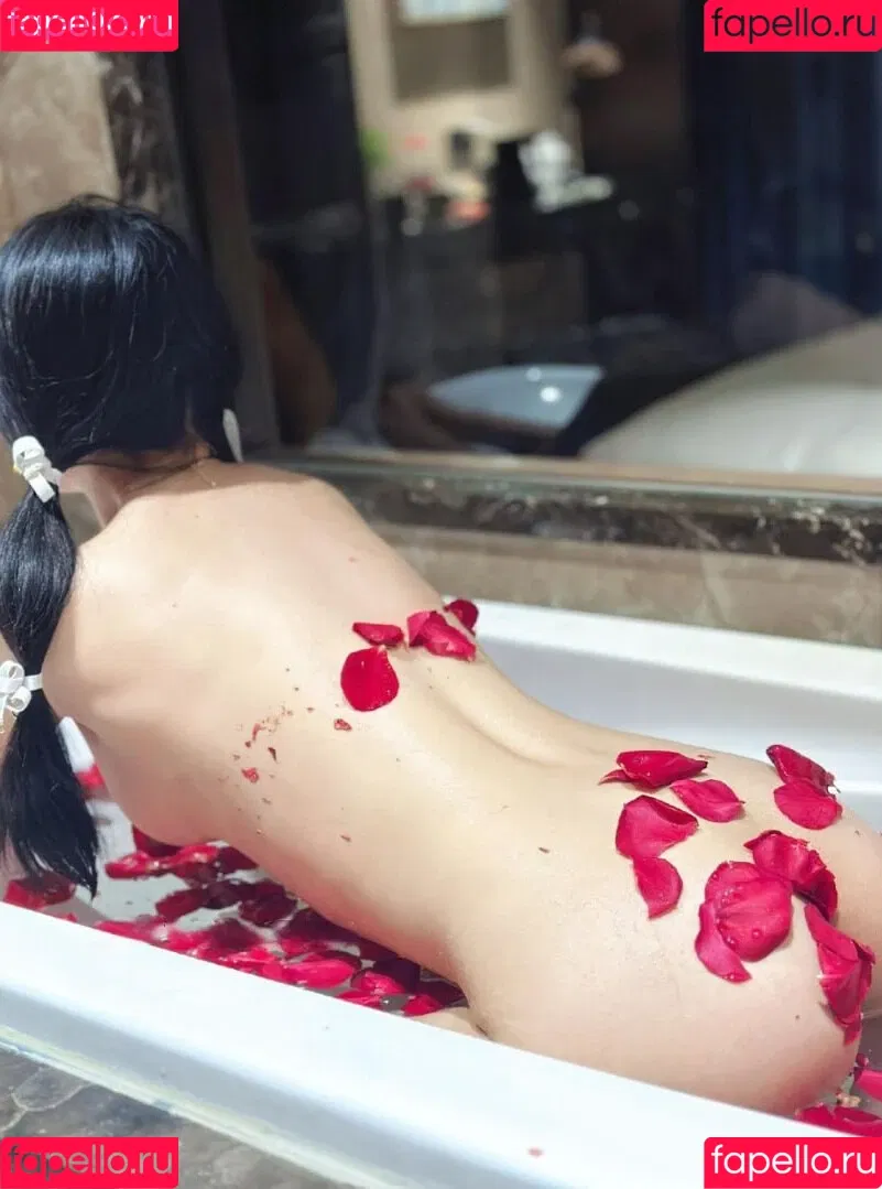Fish God Onlyfans Photo Gallery 