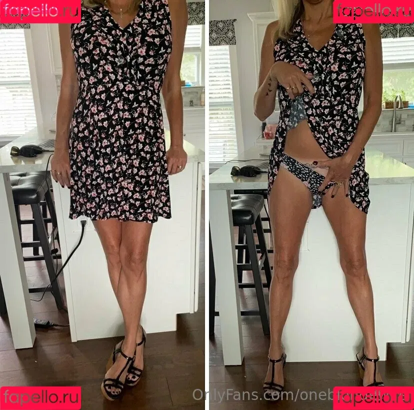 oneblondewife Onlyfans Photo Gallery 