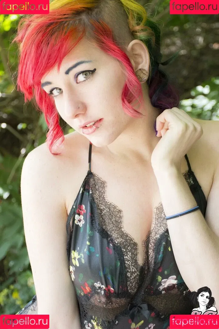 skellaborealis Onlyfans Photo Gallery 