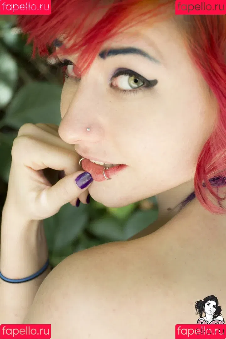 skellaborealis Onlyfans Photo Gallery 