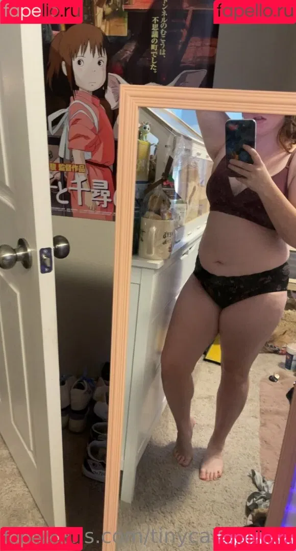 tinycarrotcake Onlyfans Photo Gallery 