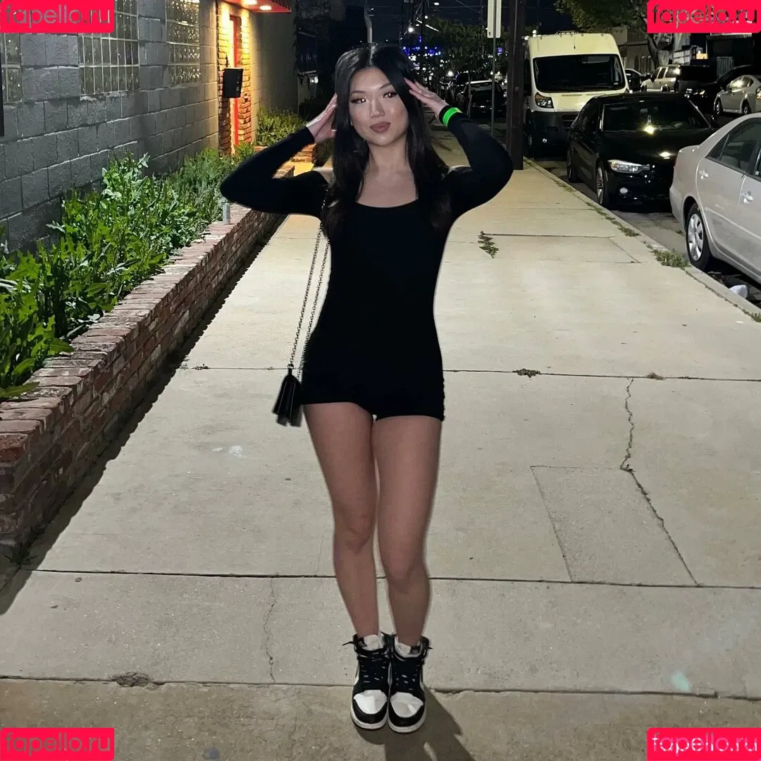 Maru Lee Onlyfans Photo Gallery 