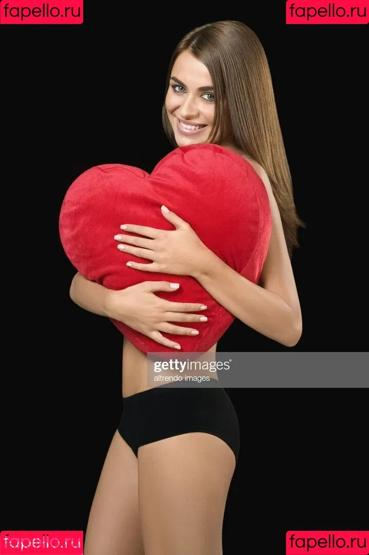 Natalia Siwiec Onlyfans Photo Gallery 