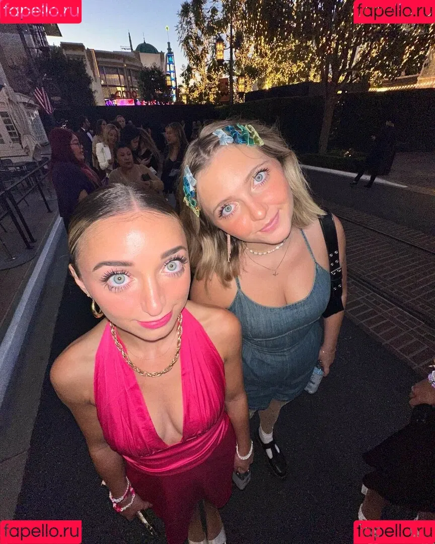 Brooklyn And Bailey Onlyfans Photo Gallery 