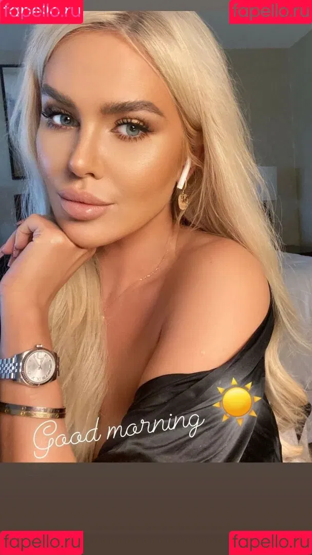 Elisa Bethann Onlyfans Photo Gallery 