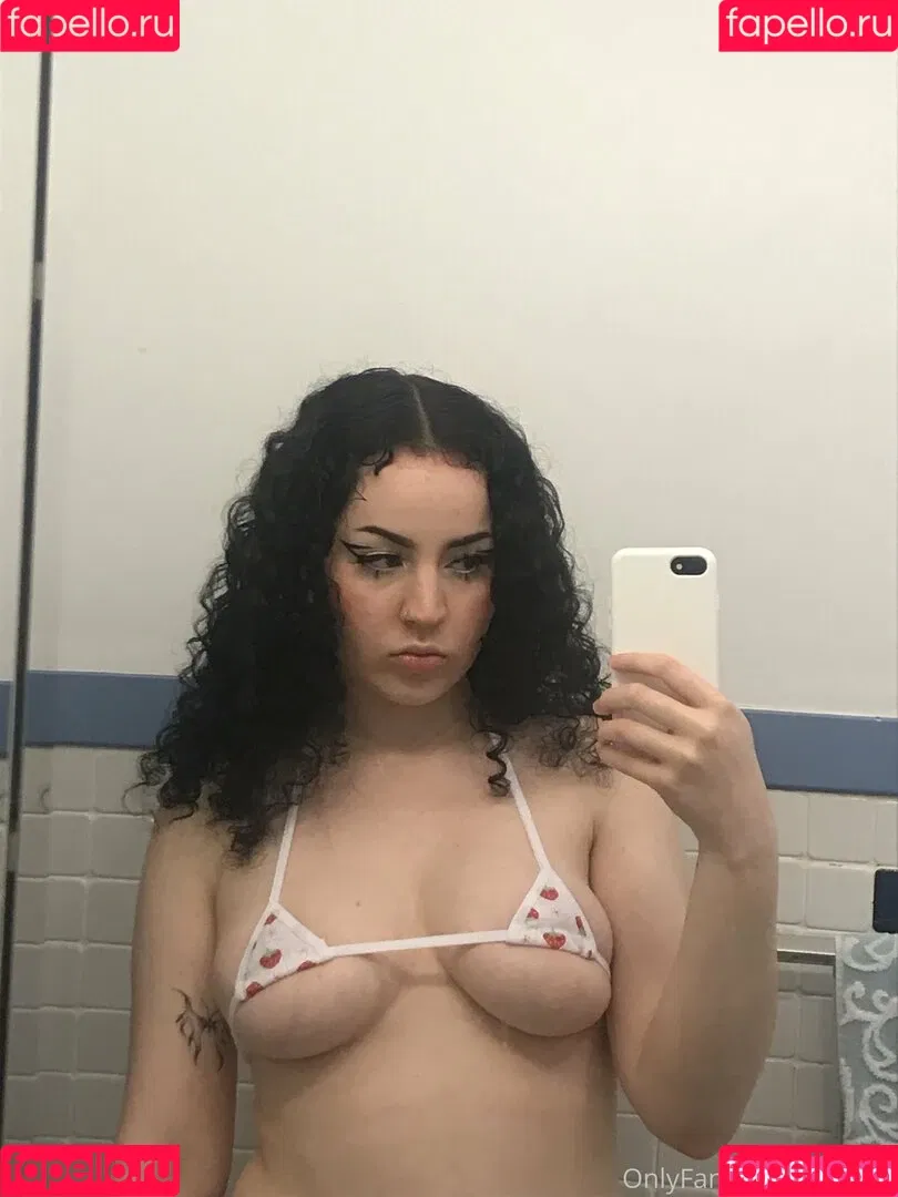 c_mgirl Onlyfans Photo Gallery 