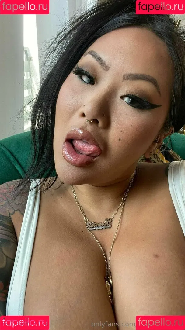 connperignon Onlyfans Photo Gallery 