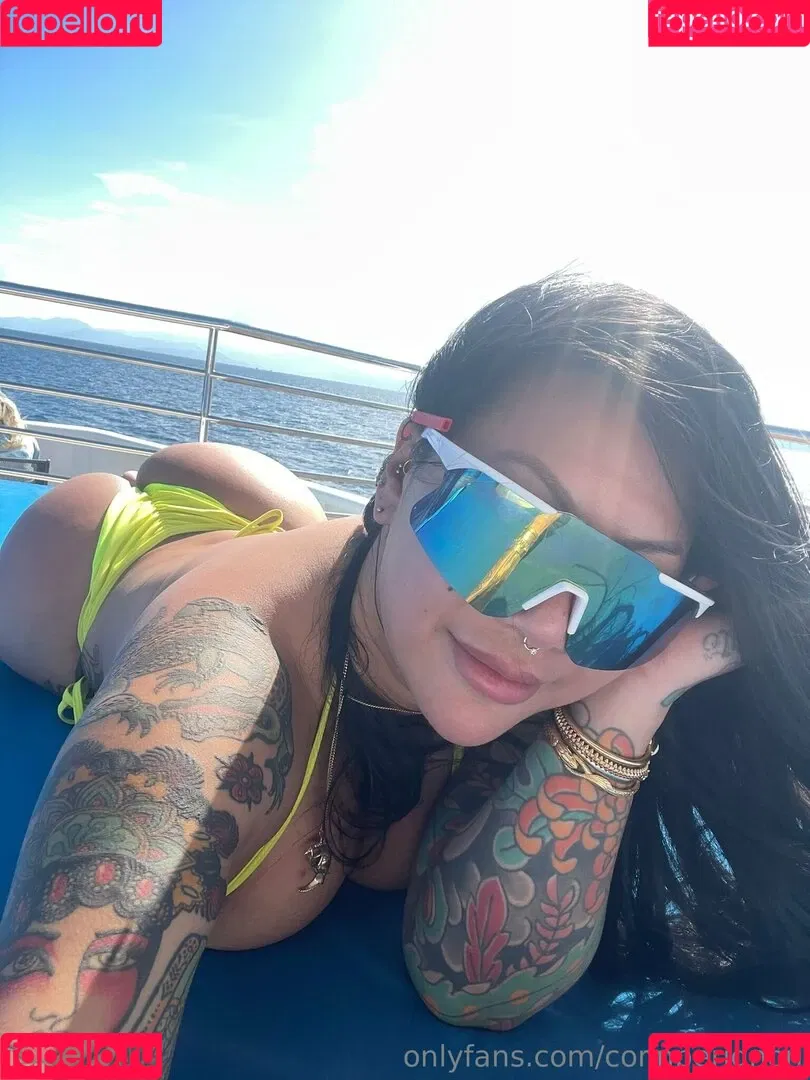 connperignon Onlyfans Photo Gallery 