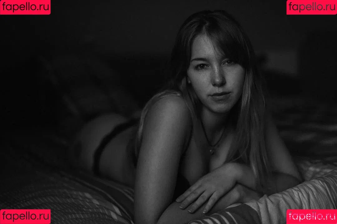 Madelinebiene Onlyfans Photo Gallery 